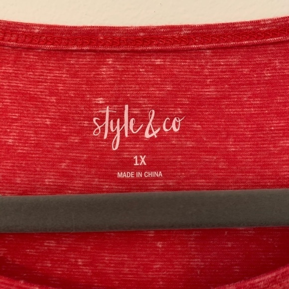 NWT red holiday reindeer top - Picture 4 of 7